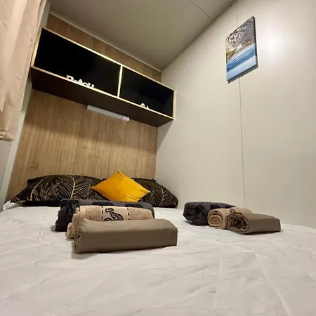 Tj Escape - Mobile - Mobile With Hot Tub And Terrace Tatil Evi