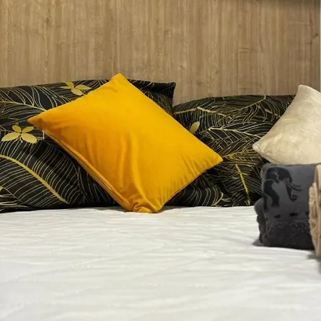 Tj Escape - Mobile - Mobile With Hot Tub And Terrace Tatil Evi *