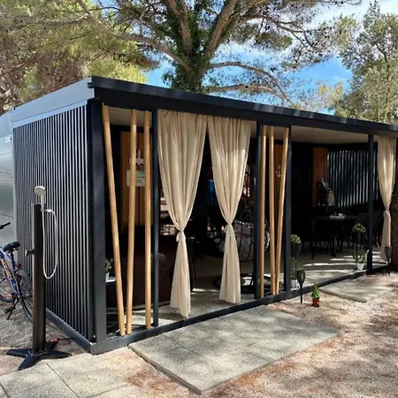 Tj Escape - Mobile - Mobile With Hot Tub And Terrace *