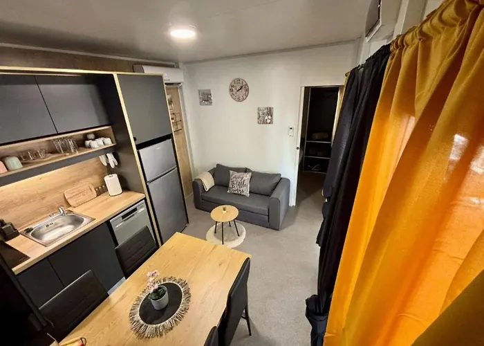 Tj Escape - Mobile - Mobile With Hot Tub And Terrace